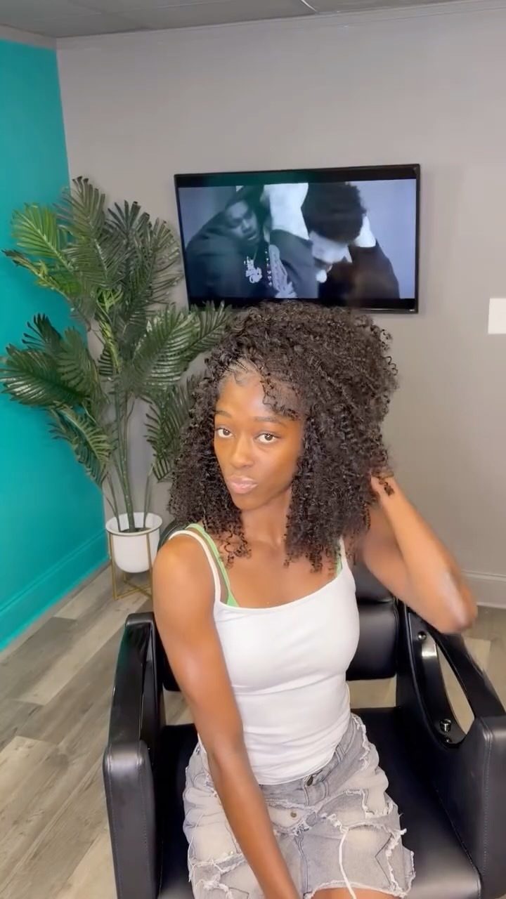 Natural curls styling